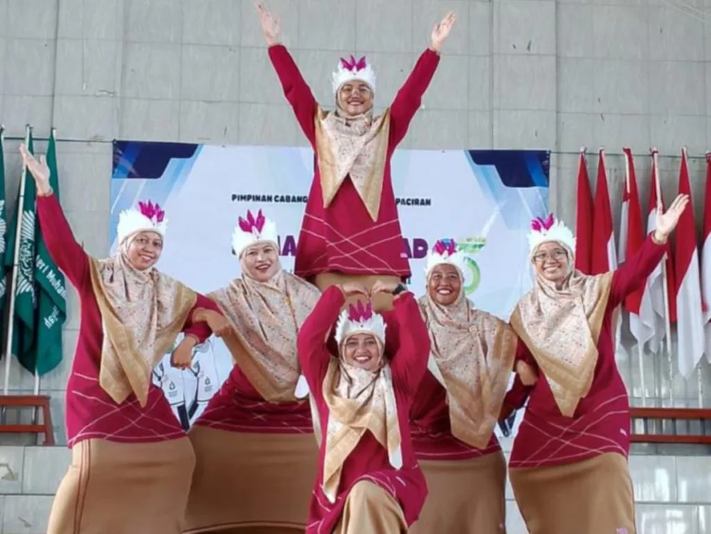PRNA Sendangagung Raih Harapan I pada Lomba Senam Kreasi Milad ke-95 Nasyiatul Aisyiyah