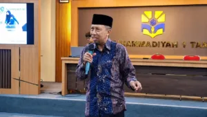 Perkuat Spirit Bermuhammadiyah, Guru dan Karyawan Smamita Ikuti Kajian AIK
