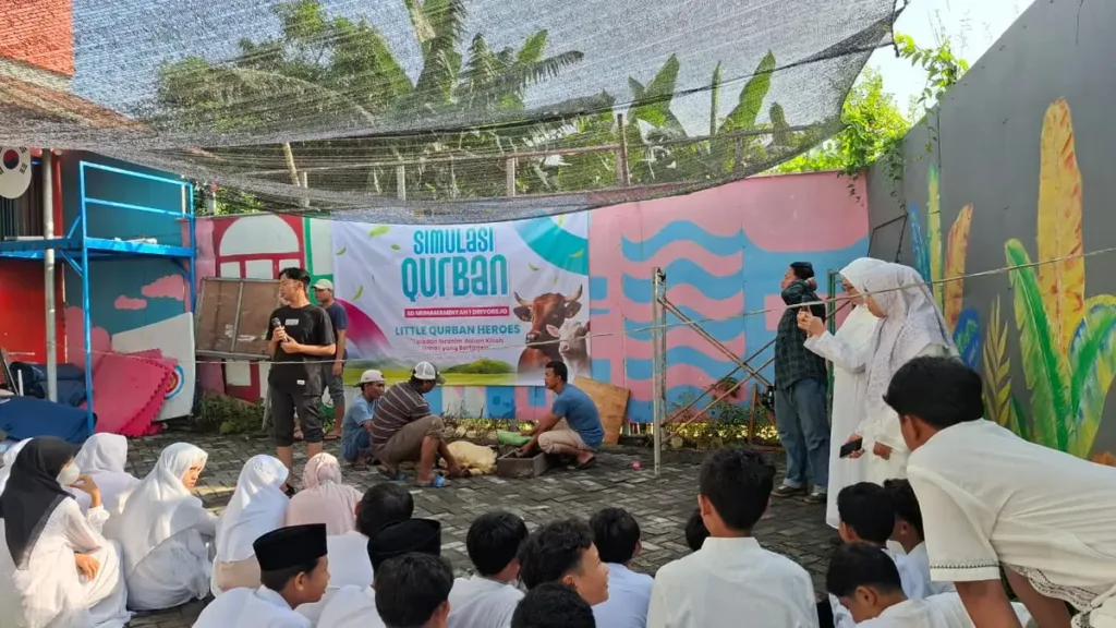 Sambut Iduladha, SD Mudri Gresik Adakan Simulasi Kurban bagi Siswa