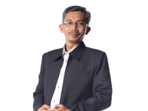 Stop Saling Kritik Sesama! Kenapa Kritik ke Pemerintah Lebih Penting?
