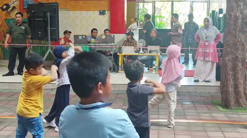 Kreativitas Tanpa Batas, Guru Sekolah Kreatif Hadirkan Drama Musikal Edukatif di Famfest 2026