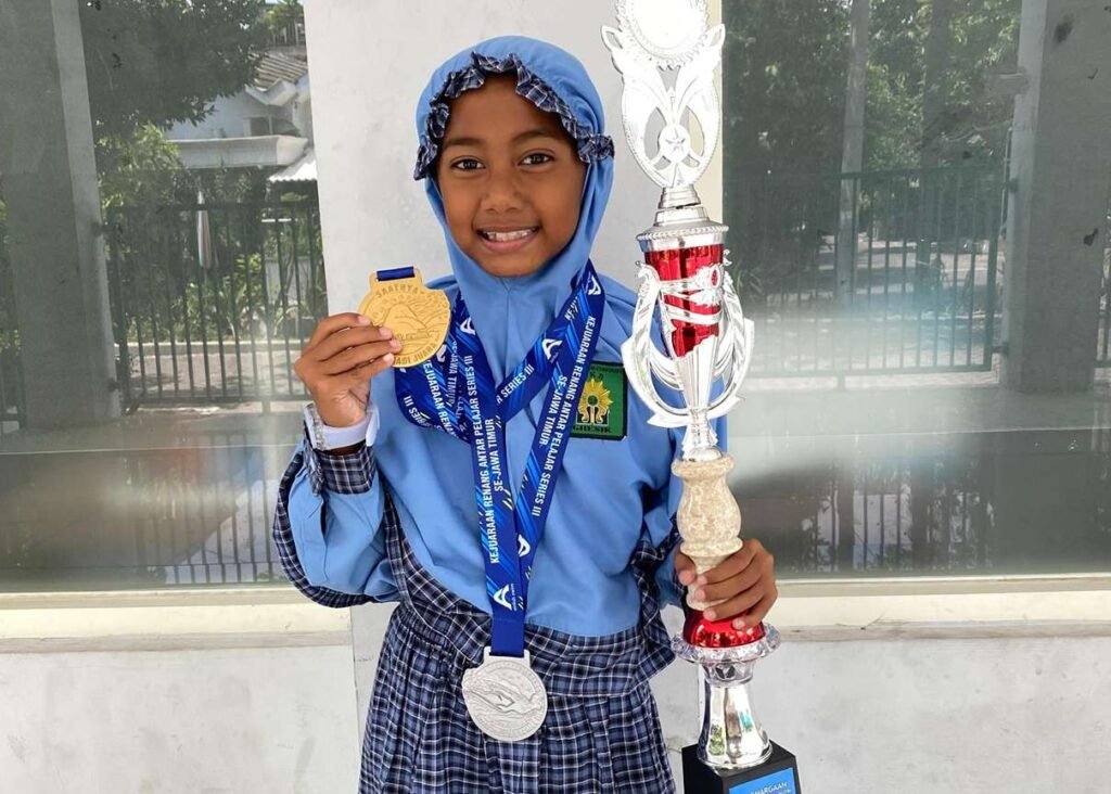 Afika Griselda Kinasih: Dari Rasa Grogi Menjadi Atlet Renang Cilik Berprestasi