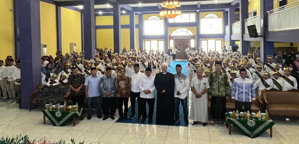 Membumikan Al-Qur’an: 148 Santri SD Mumtaz Dikukuhkan pada Wisuda Tahfidz ke-10