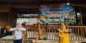 Senam Aisyiyah Bahagia Meriahkan Milad ke-109 di Balongbendo