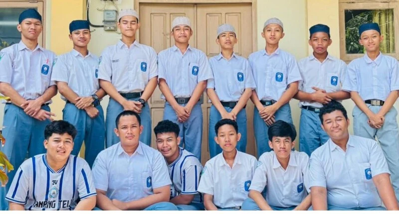 Sambut Iduladha, Siswa Mamsaka Praktik Membuat Perlengkapan Ibadah