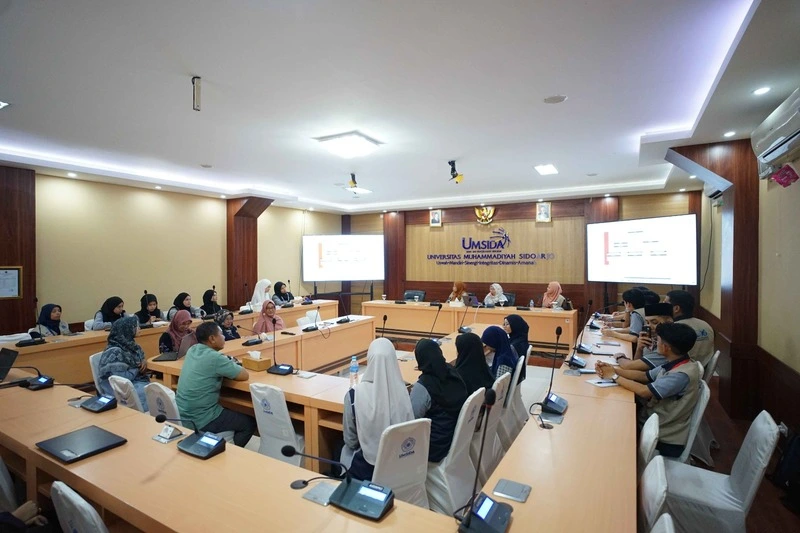 Mahasiswa USIM Malaysia Pelajari Sistem Sertifikasi Halal di Umsida