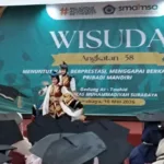 Wisuda ke-58 Smamsa: Lepas Lulusan dengan Unjuk Prestasi Ekskul