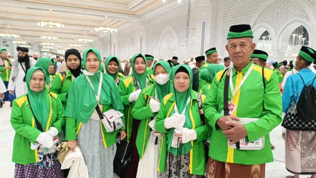 Kisah Haru Jamaah Haji Asal Pamekasan Saat Tiba di Mekkah