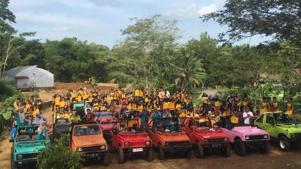 Andrenalin Siswa SMAMUGA di Uji di Puncak Becici Yogyakarta.