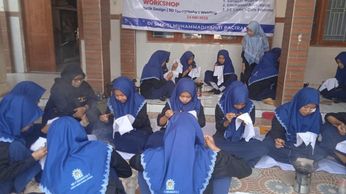 Student Reskilling Workshop SMK TI M 11 Paciran Cetak Siswa Siap Kerja dan Berwirausaha