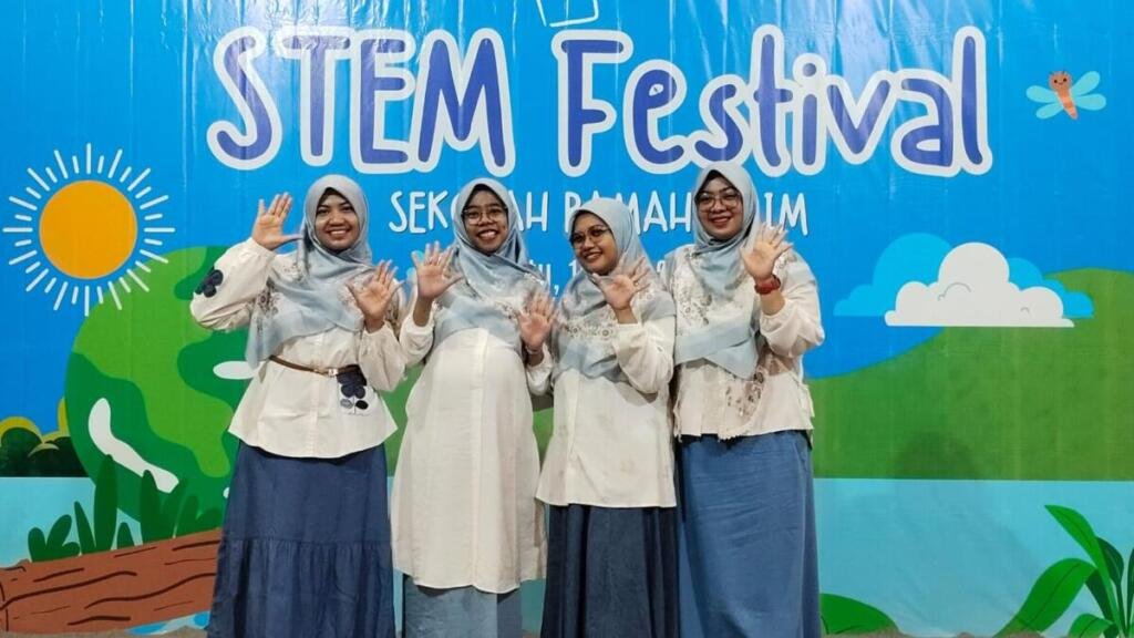 Bioplastik Antarkan Tiga Guru SDMM Raih Juara 1 Praktik Baik Pembelajaran Mendalam