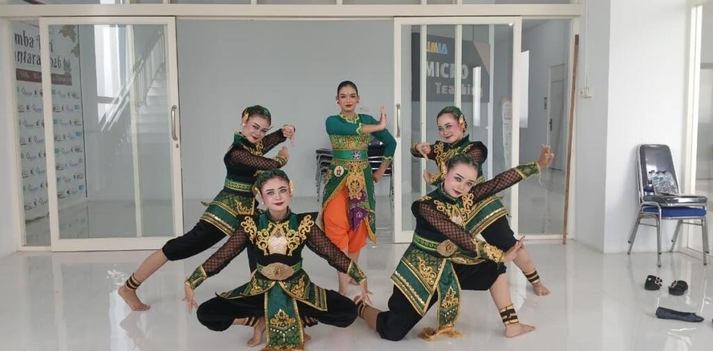 Convention Hall UMLA Mulai Dipenuhi Penari, 12 Tim Siap Ramaikan Lomba Tari Se-Jawa Timur