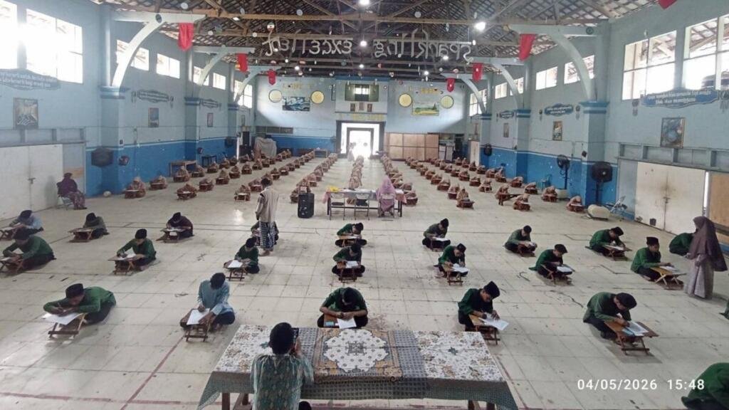 Dari Tafsir Jalalain hingga Shohih Muslim, Begini Beratnya Ujian Santri Karangasem Paciran