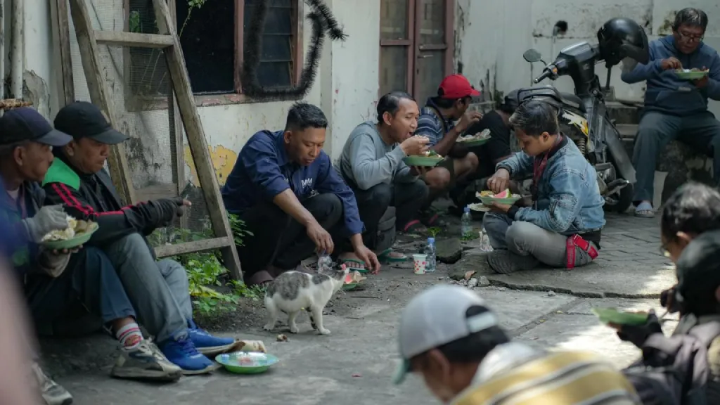 Diah Arfianti Ubah Kenangan Lapar Menjadi Gerakan Makan Gratis