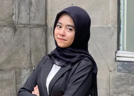 Profesionalitas dan Tantangan Etika Profesi Advokat di Indonesia