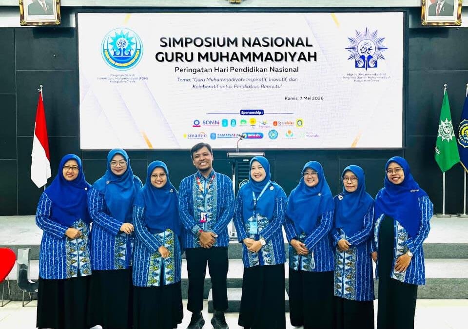 Guru SDMM Hadiri Simposium Nasional Guru Muhammadiyah Gresik