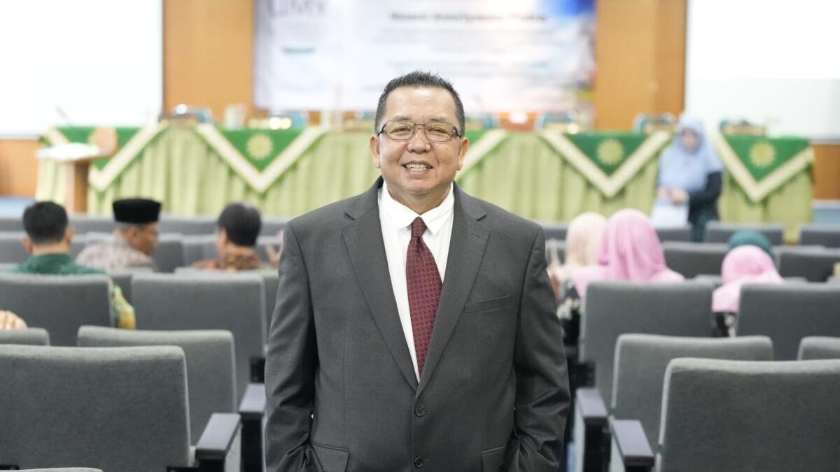 Husni Amriyanto Putra Raih Gelar Doktor Politik Islam UMY dengan Predikat Sangat Memuaskan