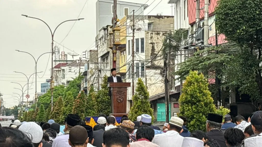 Kurban Lebih Keren dari Mobil dan Vila, Pesan Menggugah Ustaz Irwan Hasan