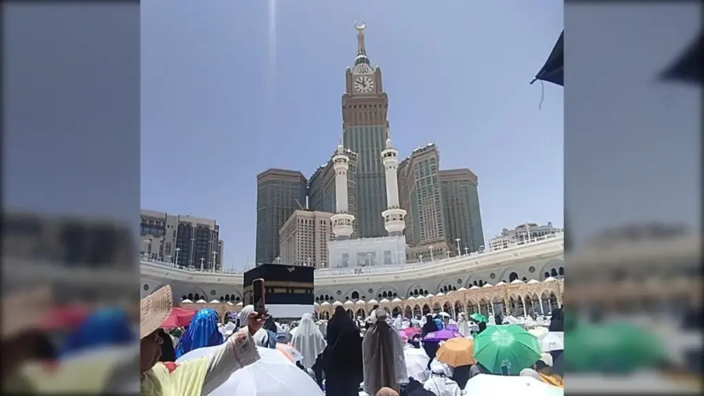 Jum’at Pertama di Baitullah, Pengalaman Spiritual yang Tak Terlupakan