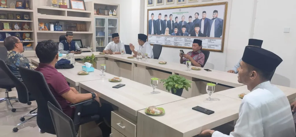 Lazismu Jatim dan PWM Bali Perkuat Sinergi, 142 Sapi Kurban Siap Dijadikan RendangMu