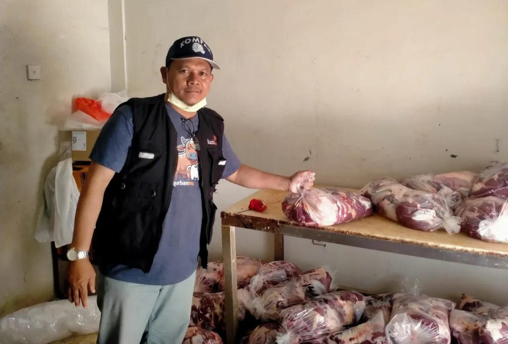 92 Sapi Dipotong Sehari, Kurban Lazismu Jatim di Bali Gerakkan Ekonomi hingga Pendidikan Veteriner