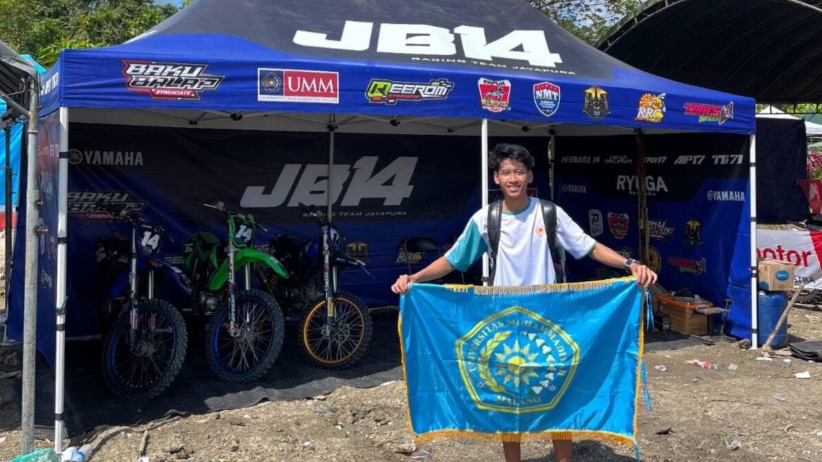 Mahasiswa Informatika UMM Sabet Juara Umum Motocross Papua