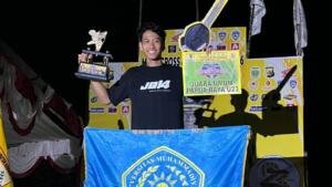 Mahasiswa Informatika UMM Sabet Juara Umum Motocross Papua