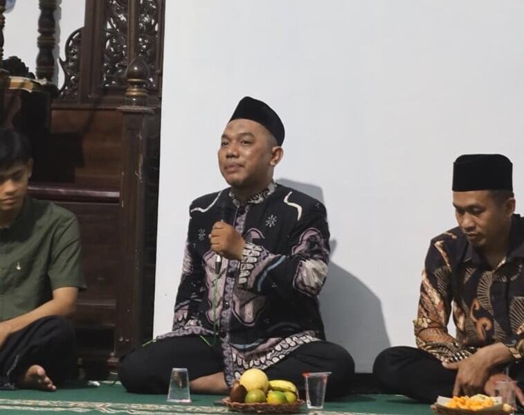 Merawat Humanitas dan Menghidupkan Solidaritas, IMM UNESA Gelar Bakti Sosial di Pungging