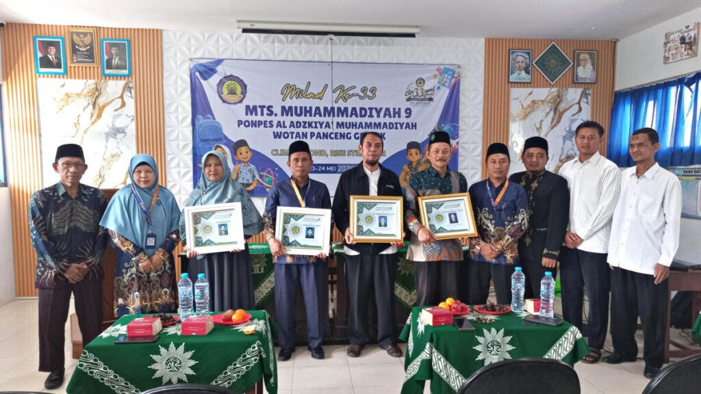 MTs Mudahlan Wotan Gelar Parenting Education dan Milad ke-33