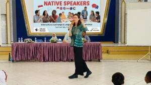One Day with Native Speaker: Dari Cerita Empat Musim hingga Fasih Berbahasa Jawa
