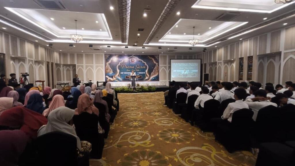 Langkah Baru Menuju Masa Depan, Purna Siswa Spemsa Surabaya Berlangsung Meriah