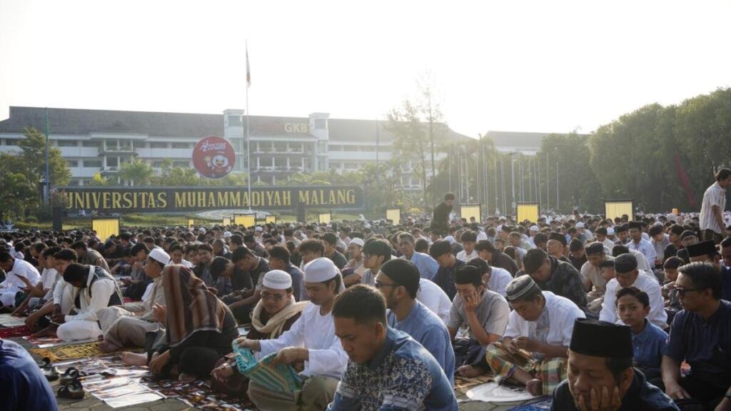 Ribuan Jamaah Padati Helipad UMM, Khotbah iduladha Sentil Isu Sampah Makanan dan Krisis Ekologi