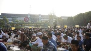 Ribuan Jamaah Padati Helipad UMM, Khotbah iduladha Sentil Isu Sampah Makanan dan Krisis Ekologi