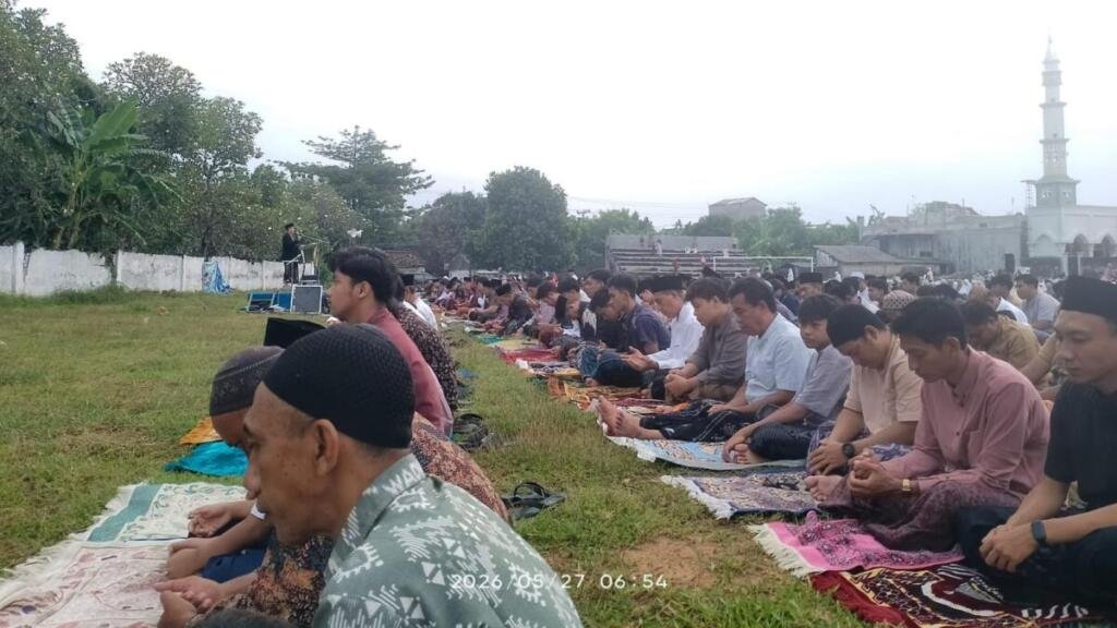 Ribuan Jamaah Padati Lapangan Pananjan dalam Sholat Iduladha 1447 H PR Muhammadiyah Paciran
