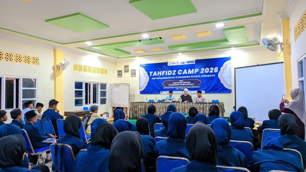 Santri MBS SMP Muhammadiyah 15 Surabaya Belajar Langsung Bersama Syeikh Al-Azhar Mesir