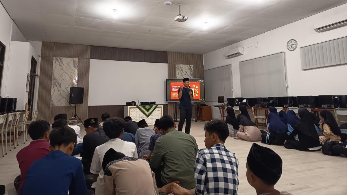 Santri Spemdalas Boarding School Belajar Menjaga Hati dalam Kajian “Antara Cinta dan Pacaran”