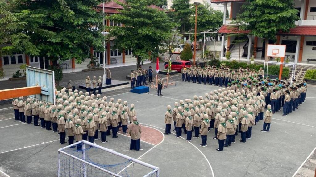 Meski Siang Hari, Semangat Siswa Spemdalas Ikuti Latihan HW Tetap Membara