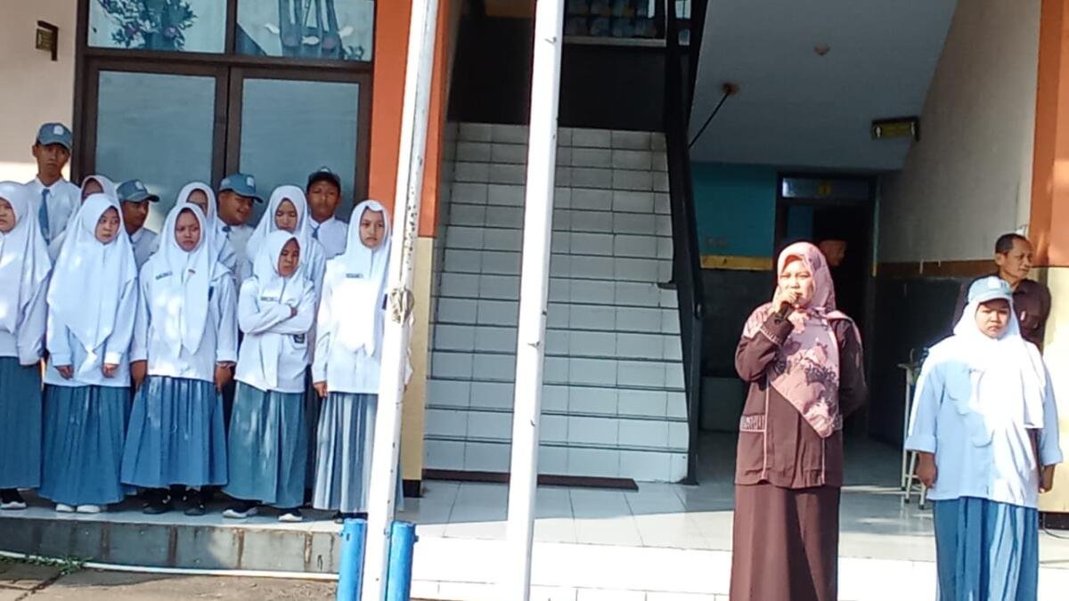 Smamuga Terapkan Pembatasan HP untuk Fokus Belajar Siswa