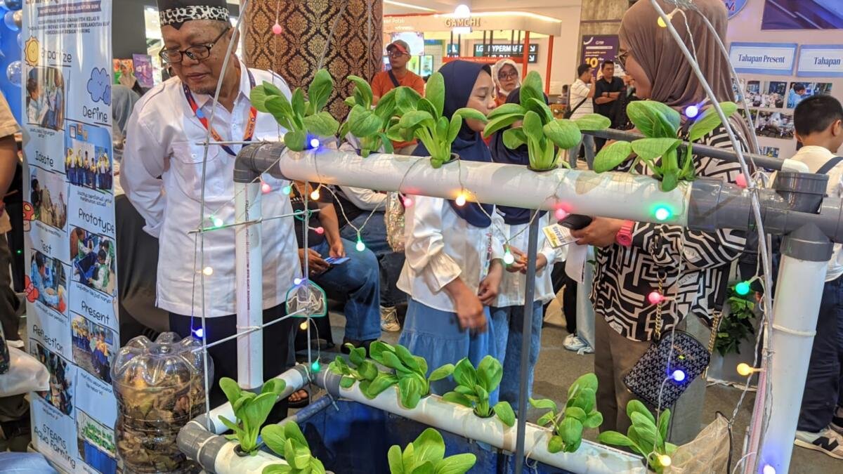 STEAMS Aqua Farming SDMM Tampil di STEM Fest 2026