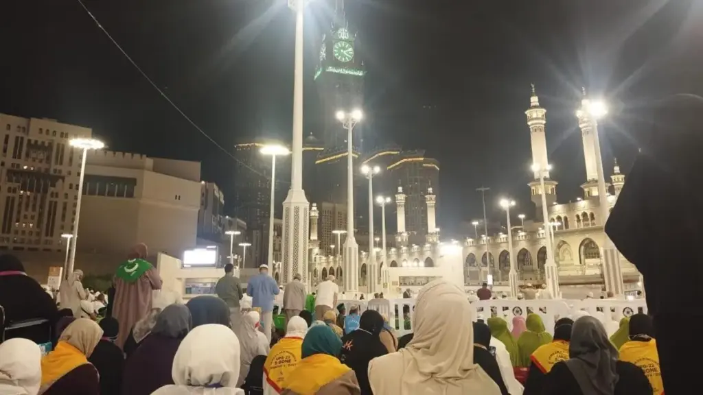 Tahajjud Nikmat di Masjidil Haram