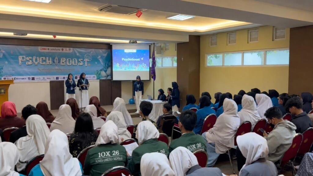 UMM Bagikan Golden Ticket Psikologi, Ratusan Siswa Berebut Juara di PsychoBoost 2026