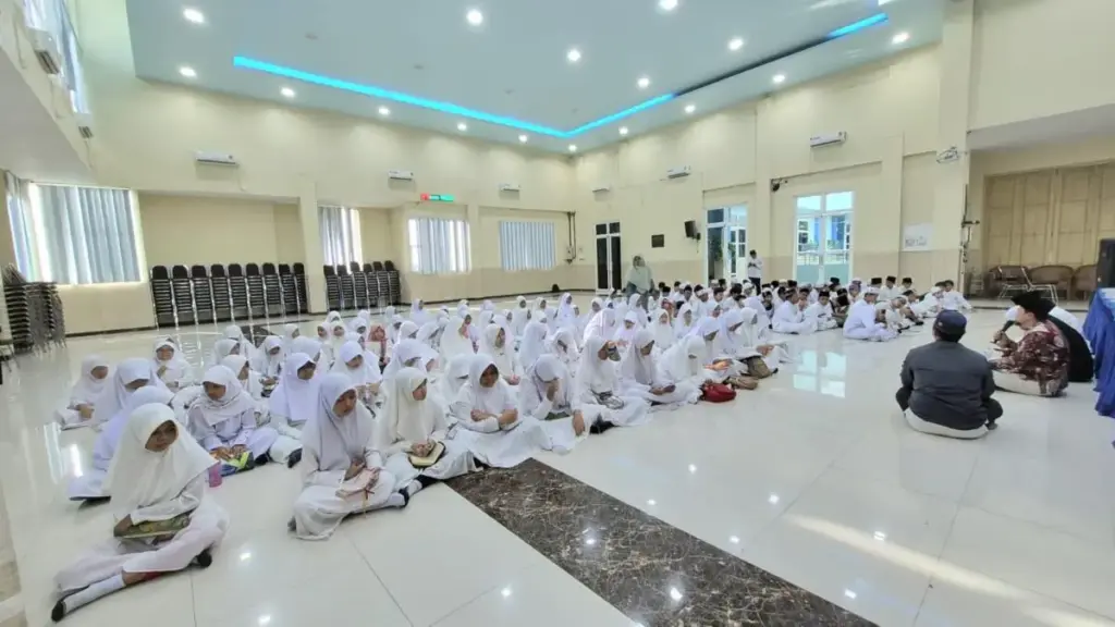 SD Muhlas Gelar Munaqosyah Tahfidz, Kepala Sekolah: Ini Bukan Sekadar Ujian, Tapi Lahirnya Generasi Qur’ani