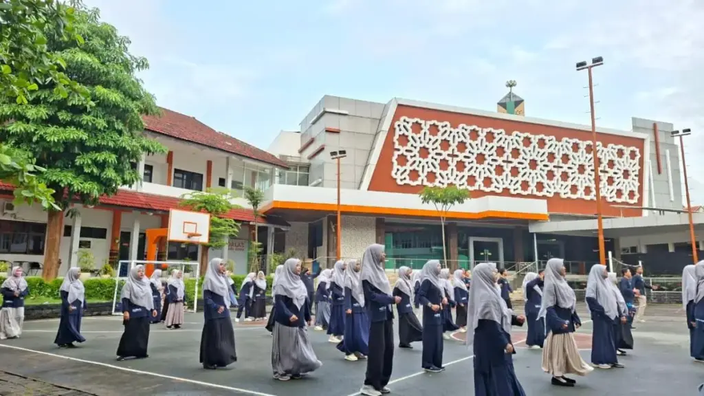 Teachers Gathering Spemdalas Hadirkan Suasana Hangat dan Penuh Kekeluargaan