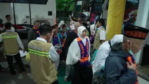 342 Jamaah Haji KBIHU Labbaik Lamongan Tiba dengan Selamat