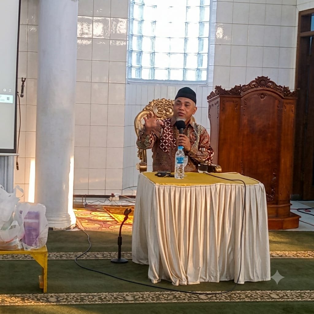 Sehat dengan Istighfar, dr. Tjatur Paparkan Kaitan Spiritualitas dan Kesehatan di Masjid Darul Arqam