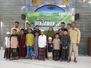 Milad ke-94 Pemuda Muhammadiyah: PCPM Deket Gelar Khitan Massal, Pengobatan Gratis, dan Santunan Yatim Dhuafa