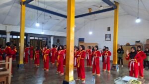 Pimda 029 Kediri Gelar UKT Perdana Santri DMM Putri di Komplek PAYAMURE Pare