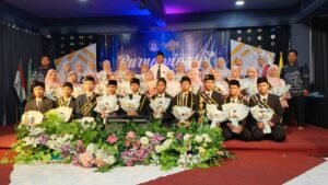 Momen Bersejarah SMP Muhammadiyah 14 Driyorejo Rayakan Pelepasan Angkatan 1