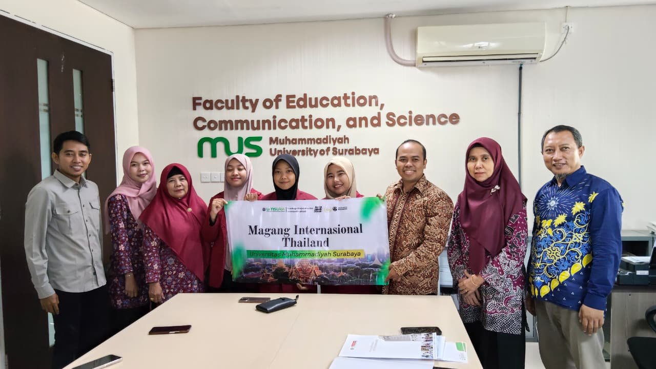 FPKS Umsura Lepas Mahasiswa Magang Internasional ke Thailand