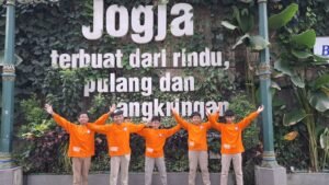 Celana Migu-Migu, Trans Jogja, dan Pelajaran Hidup dari Malioboro
